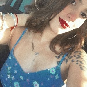 Meet your Posher, Maria veronica